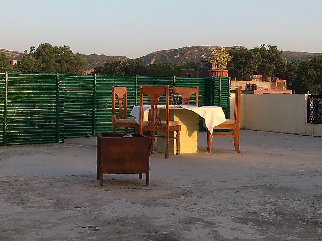 Ranthambhore Tiger Home ซาวาย มาโดปูร์ ภายนอก รูปภาพ